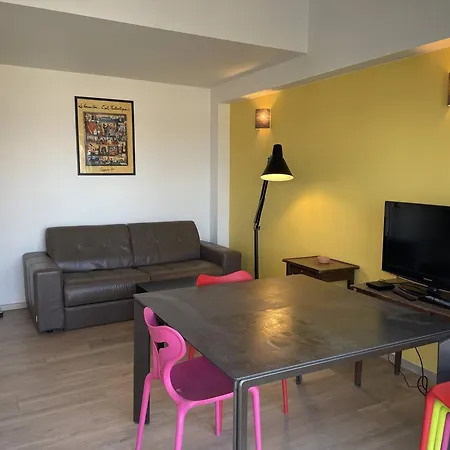 Apartment Elegant T3 Renove, Balcon Vue Mer, Wifi, Parking - Fr-1-833-38
